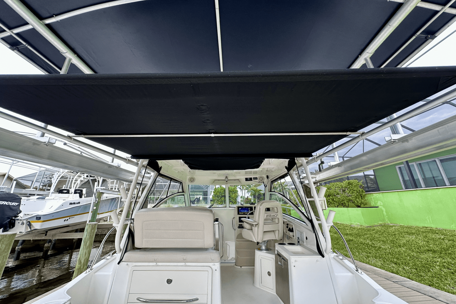 2018 Boston Whaler 315 CONQUEST Image Thumbnail #24