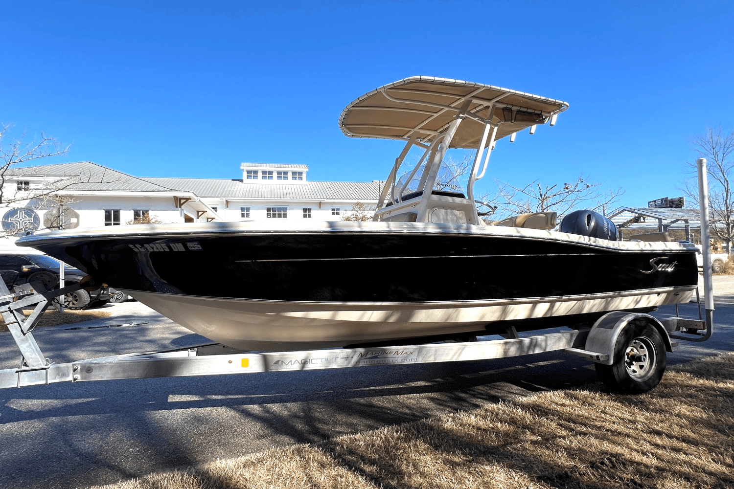 2019 Scout 195 Sportfish Image Thumbnail #1