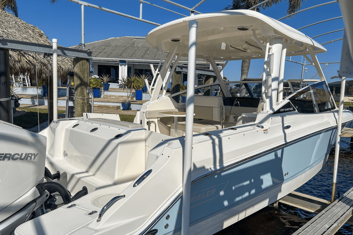 2022 Boston Whaler 280 VANTAGE Image Thumbnail #3