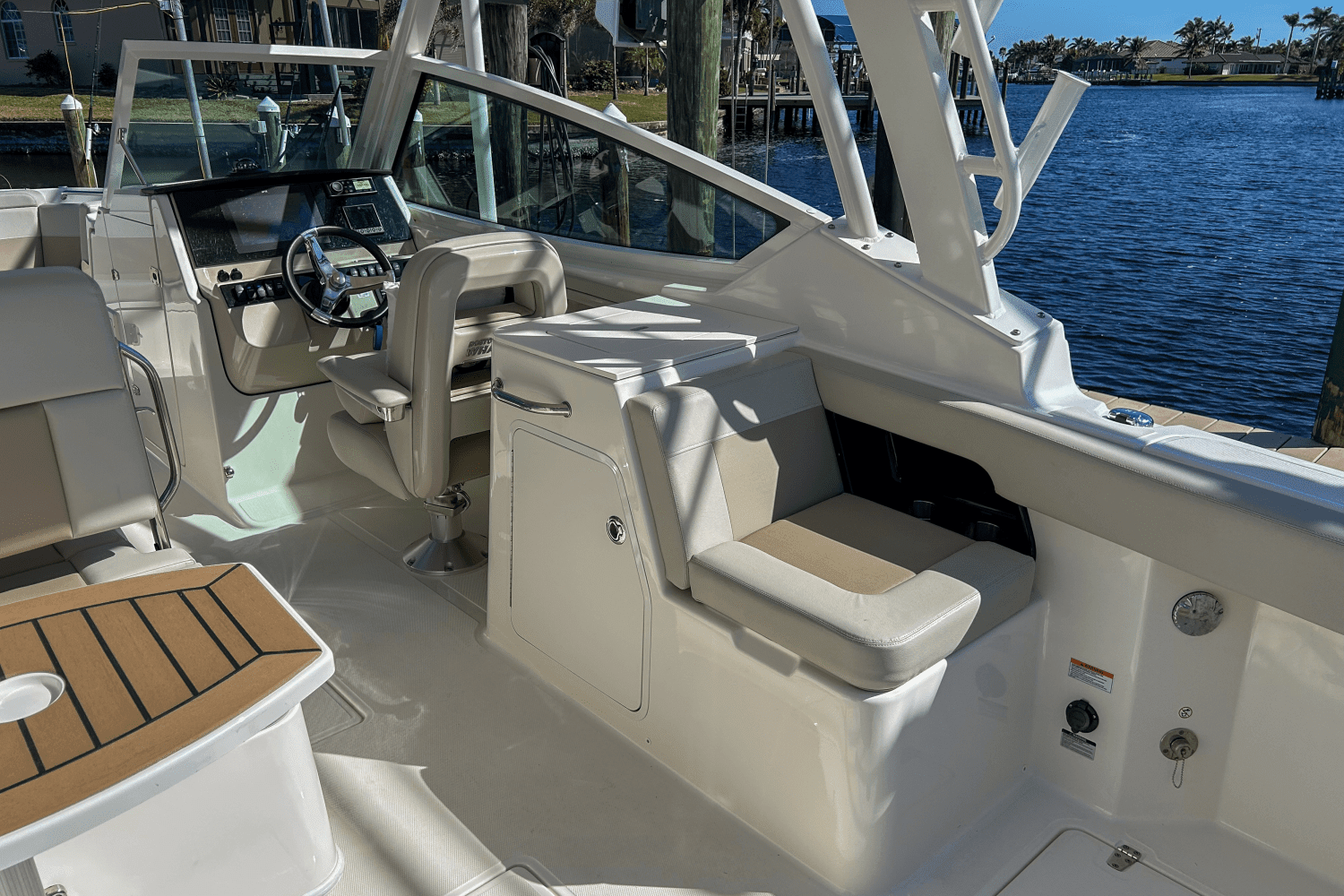2022 Boston Whaler 280 VANTAGE Image Thumbnail #20