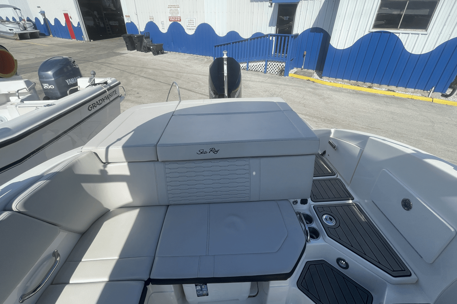 2023 Sea Ray 23 SPX OB Image Thumbnail #36