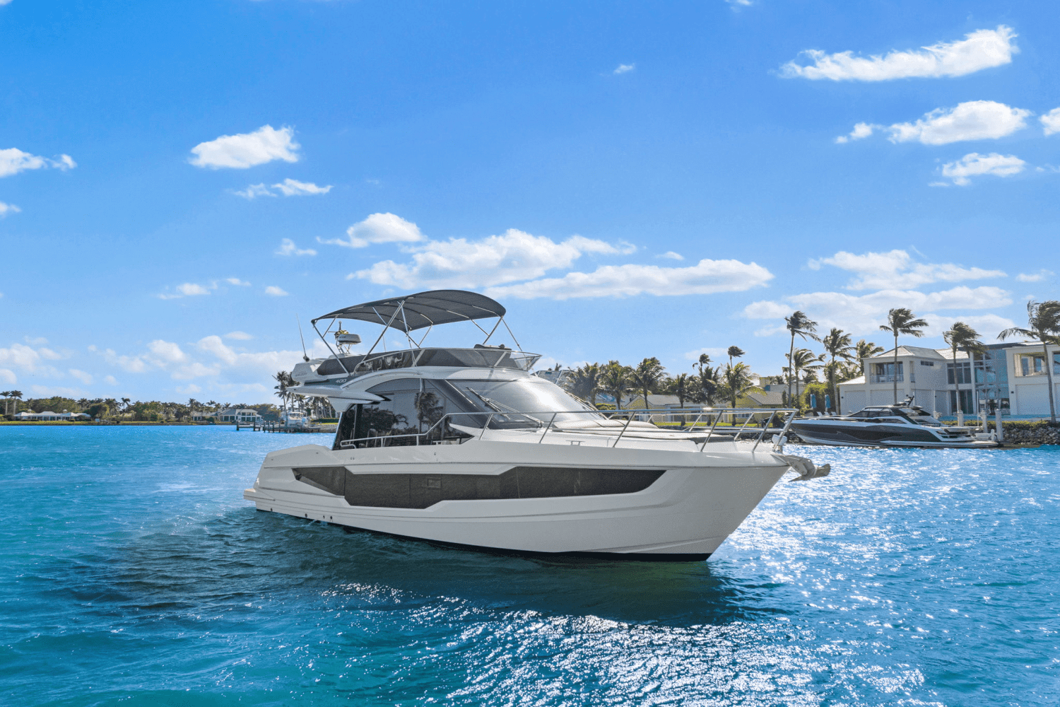 2021 Galeon 400 FLY Image Thumbnail #7