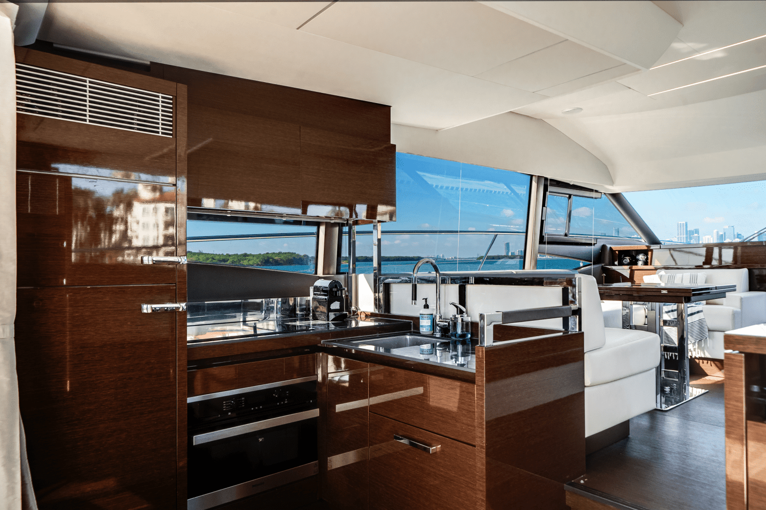 2020 Prestige 520 FLYBRIDGE Image Thumbnail #27