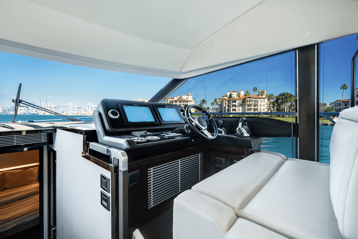 2020 Prestige 520 FLYBRIDGE Image Thumbnail #39