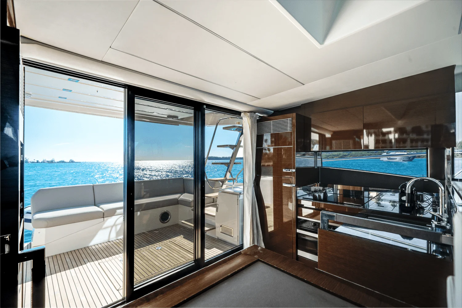 2020 Prestige 520 FLYBRIDGE Image Thumbnail #24