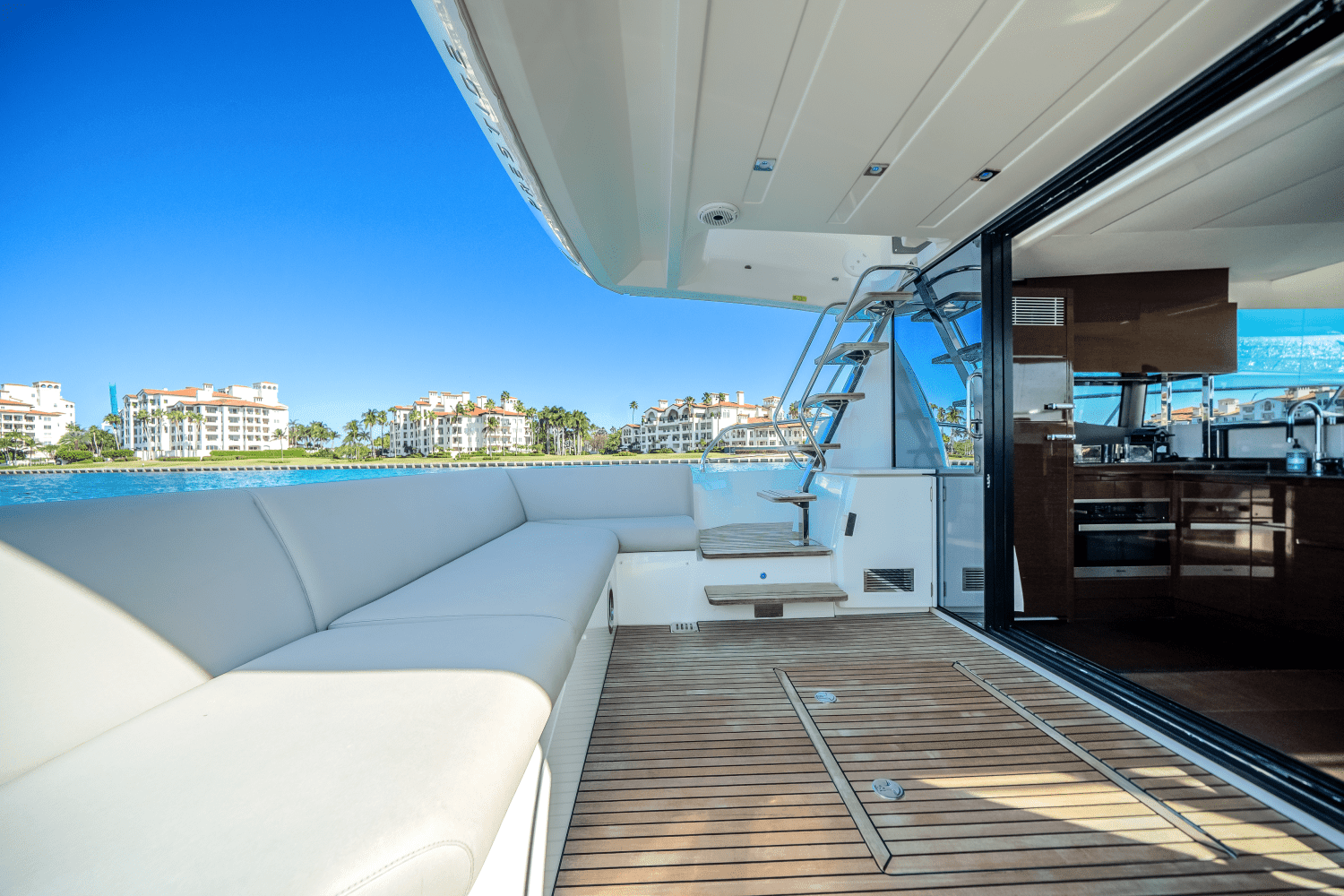 2020 Prestige 520 FLYBRIDGE Image Thumbnail #14
