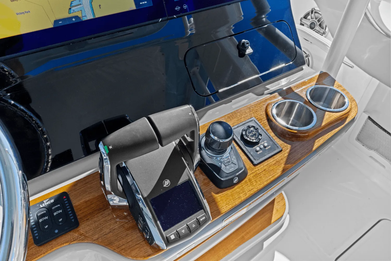 2026 Boston Whaler 420 Outrage Image Thumbnail #32
