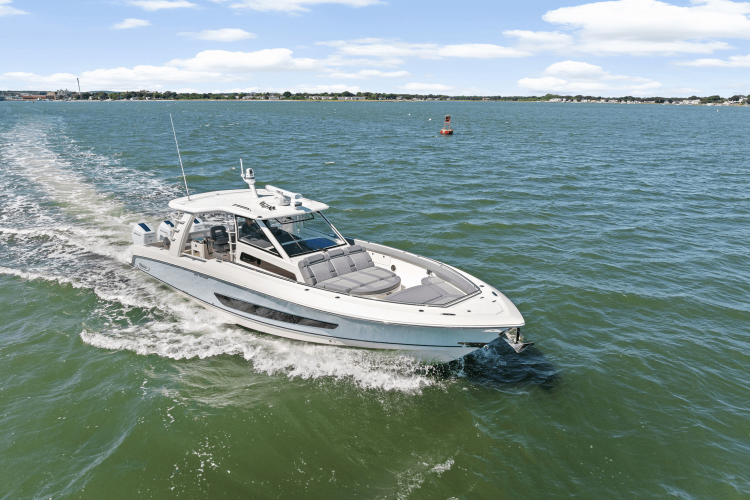 2026 Boston Whaler 420 Outrage Image Thumbnail #3