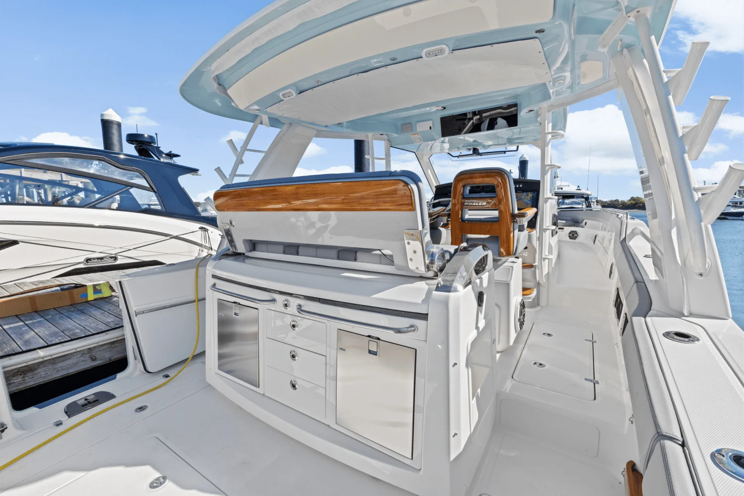 2026 Boston Whaler 420 Outrage Image Thumbnail #16