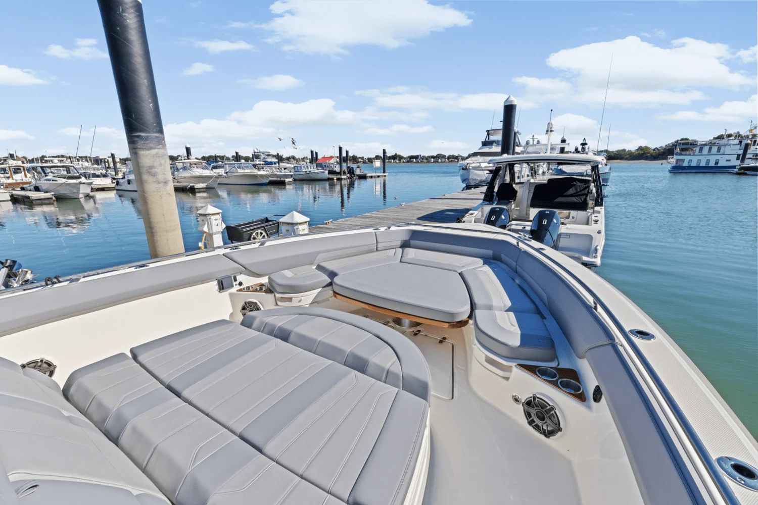 2026 Boston Whaler 420 Outrage Image Thumbnail #50