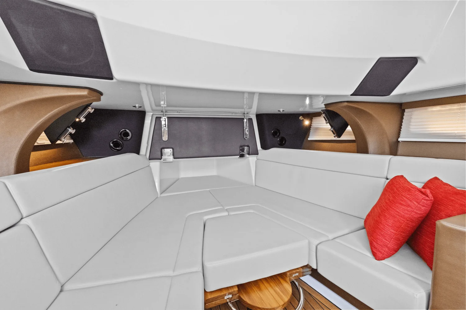 2026 Boston Whaler 420 Outrage Image Thumbnail #37