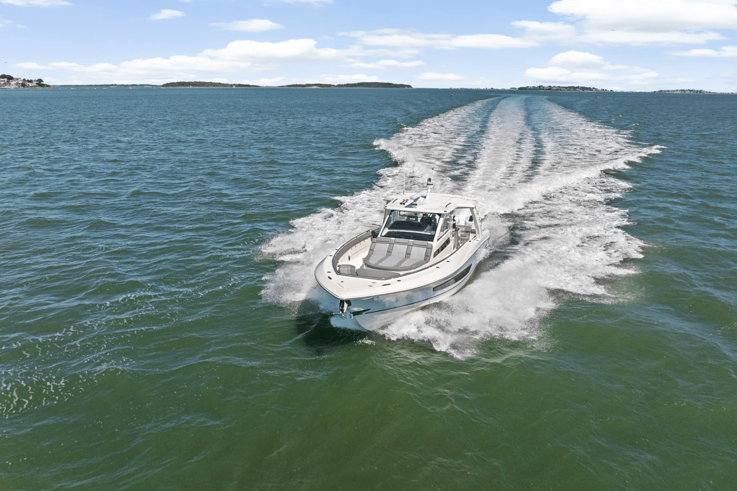 2026 Boston Whaler 420 Outrage Image Thumbnail #76