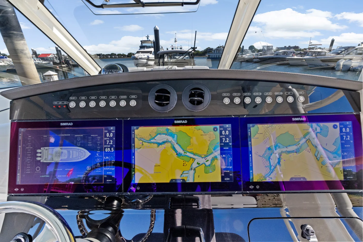 2026 Boston Whaler 420 Outrage Image Thumbnail #31