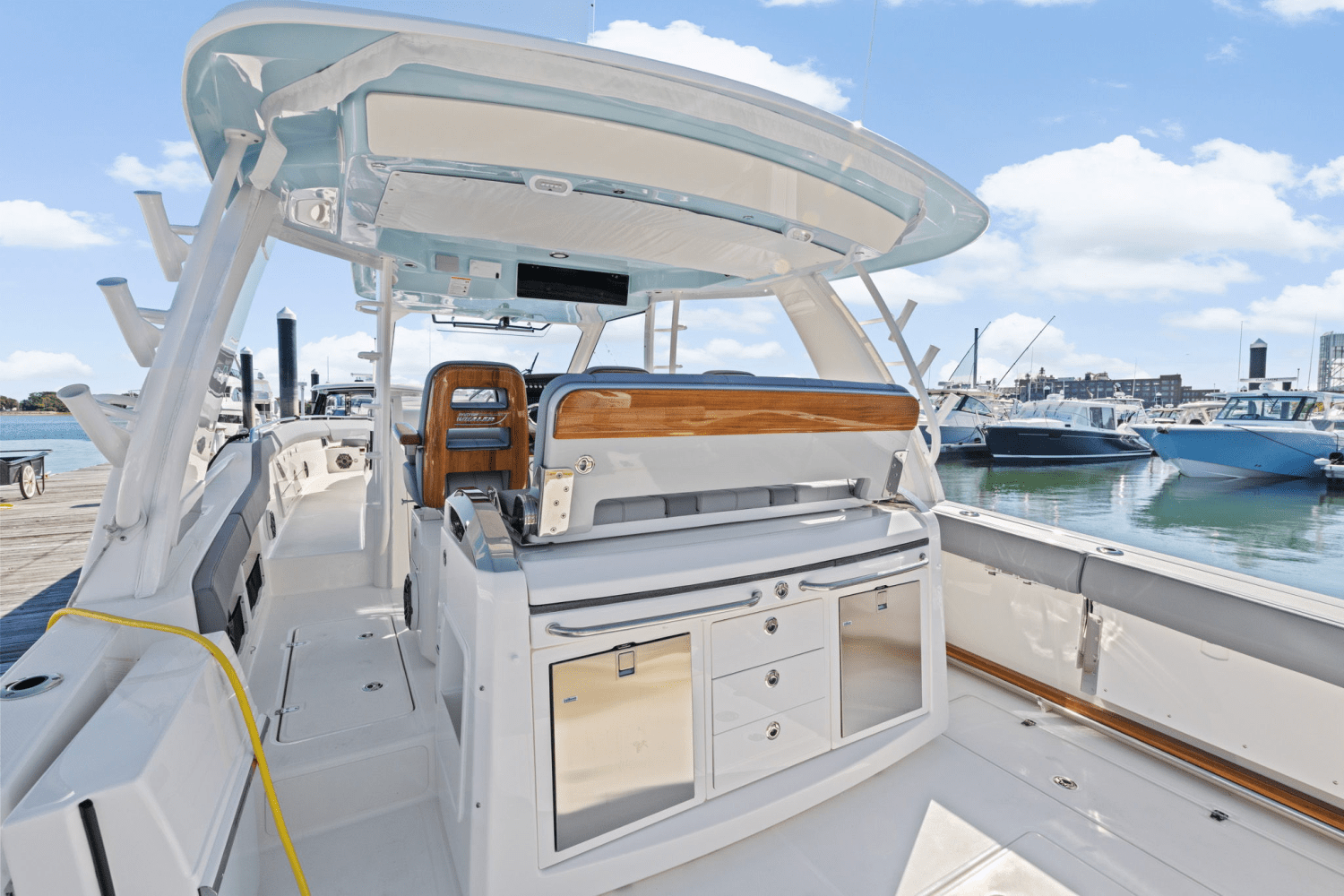 2026 Boston Whaler 420 Outrage Image Thumbnail #14
