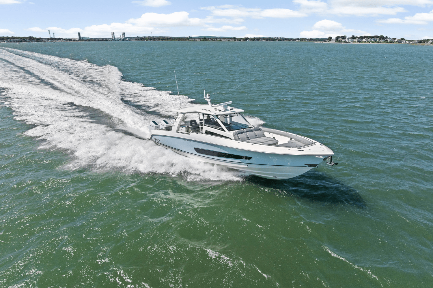 2026 Boston Whaler 420 Outrage