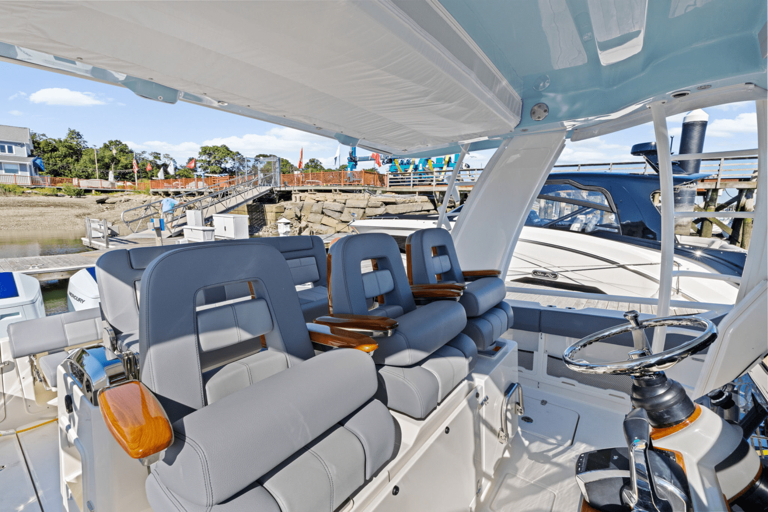 2026 Boston Whaler 420 Outrage Image Thumbnail #27