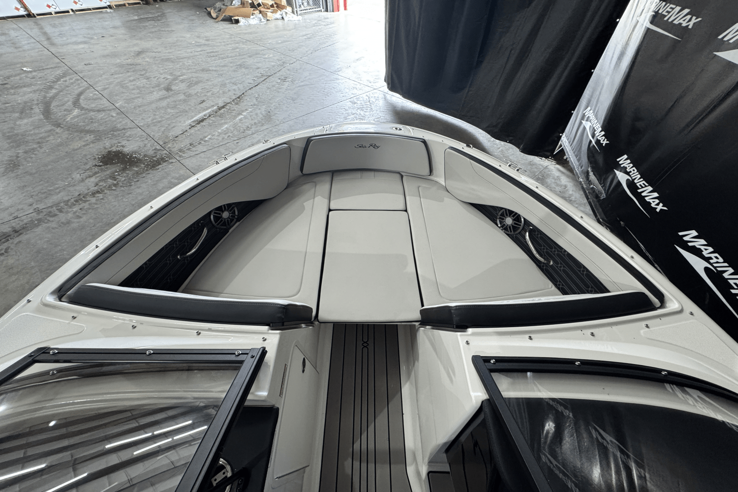 2025 Sea Ray SPX 190 Image Thumbnail #24