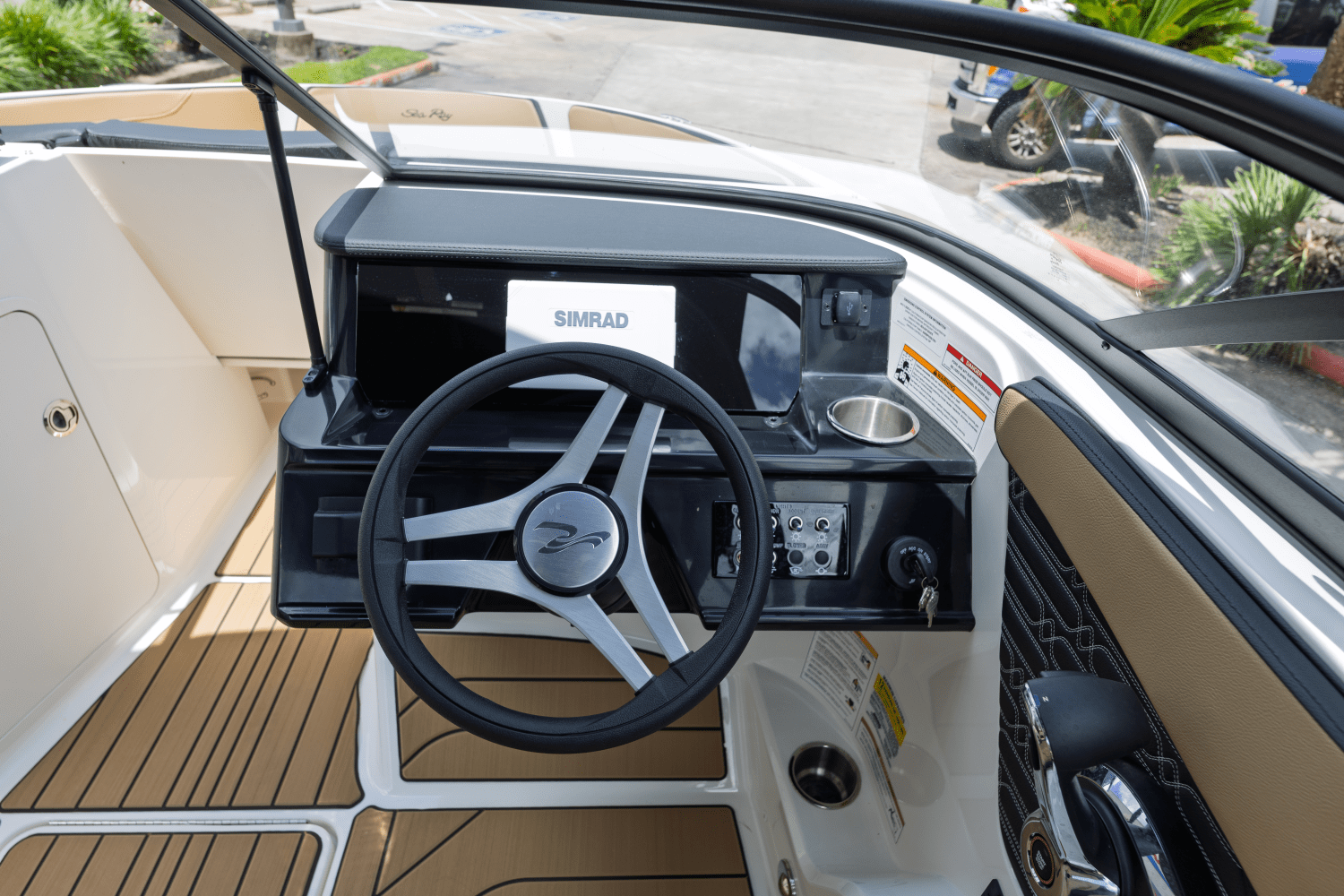 2025 Sea Ray SPX 210 Outboard Image Thumbnail #13