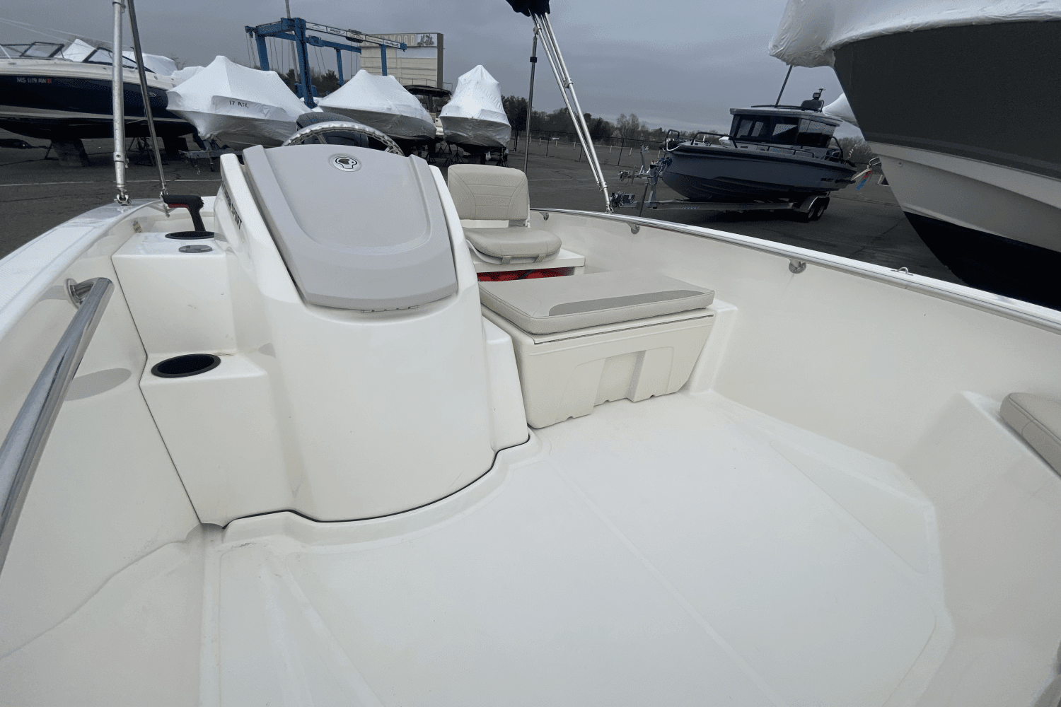 2019 Boston Whaler 160 SUPER SPORT Image Thumbnail #2