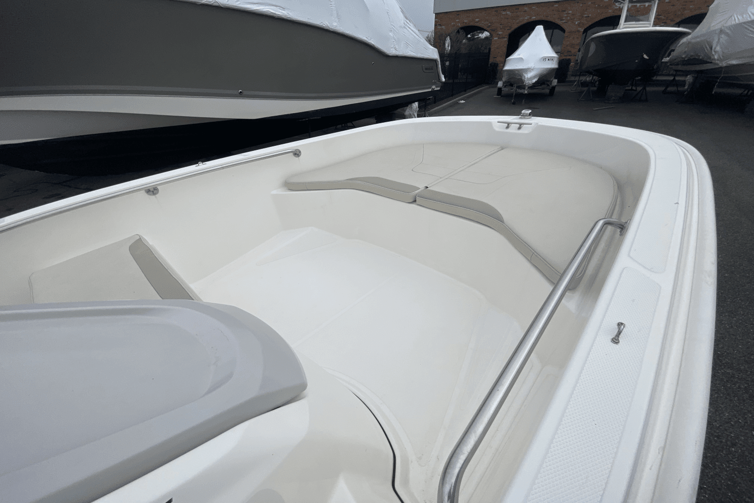 2019 Boston Whaler 160 SUPER SPORT Image Thumbnail #1