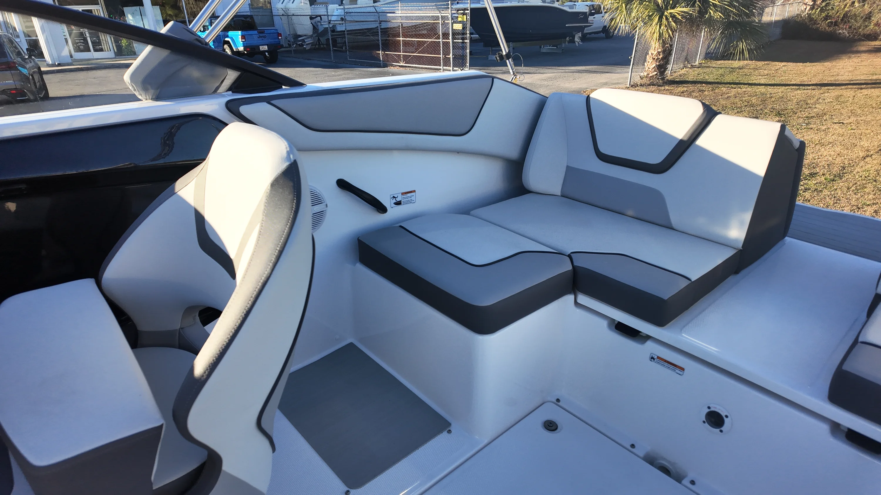 2025 Yamaha SX220 Image Thumbnail #7