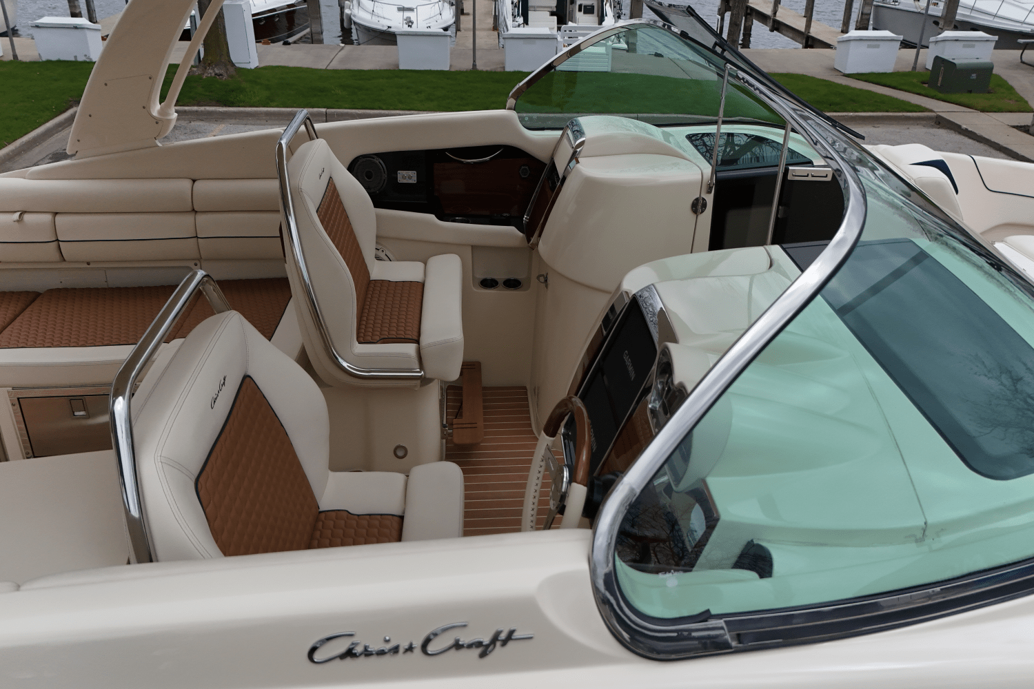 2021 Chris-Craft
                                                             35LAUNCHGT Image Thumbnail #17