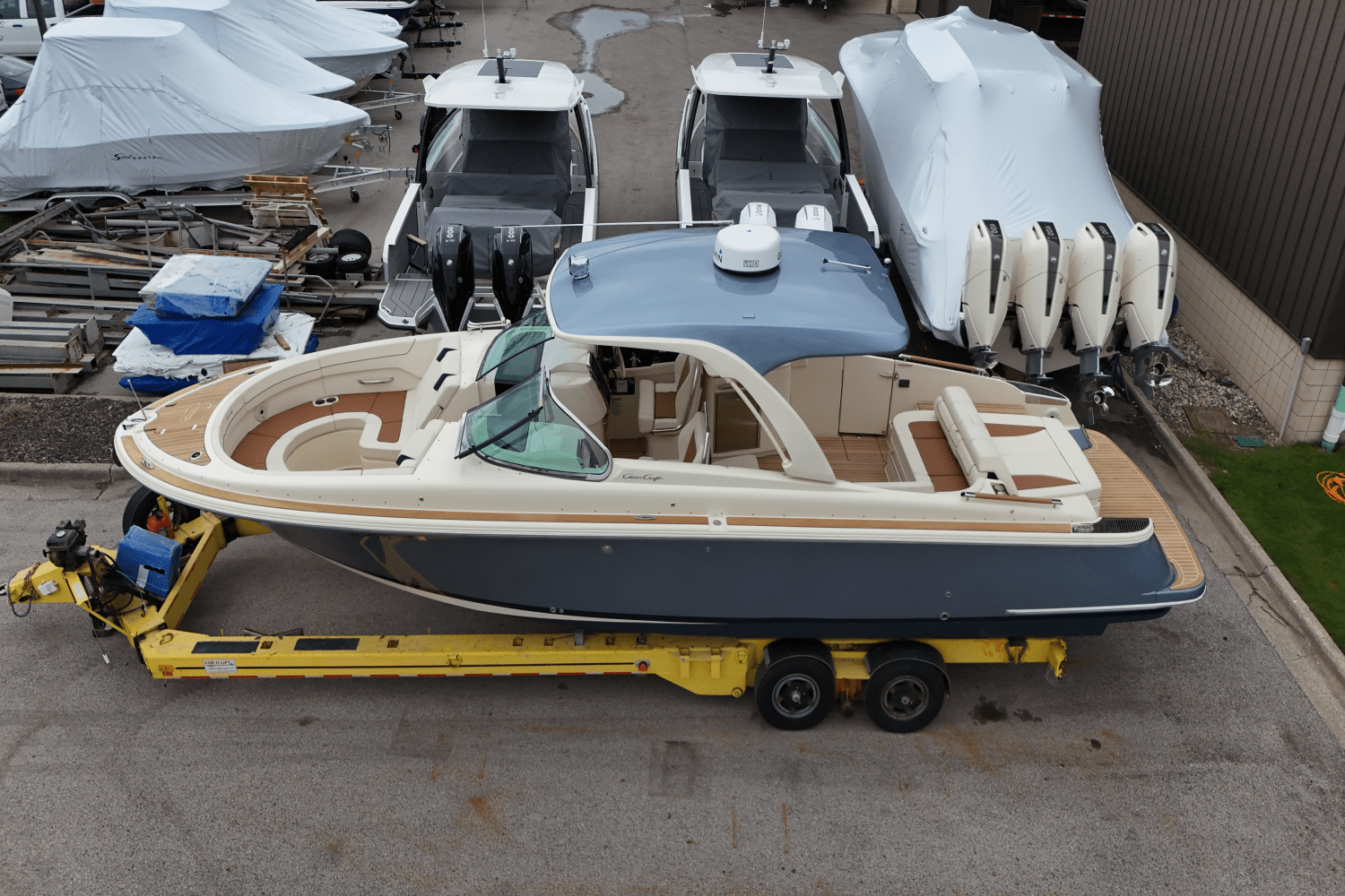 2021 Chris-Craft
                                                             35LAUNCHGT Image Thumbnail #2