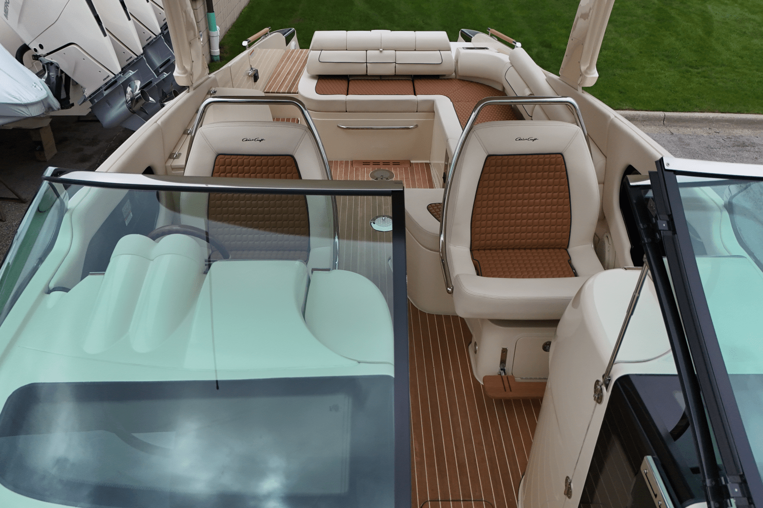 2021 Chris-Craft
                                                             35LAUNCHGT Image Thumbnail #19
