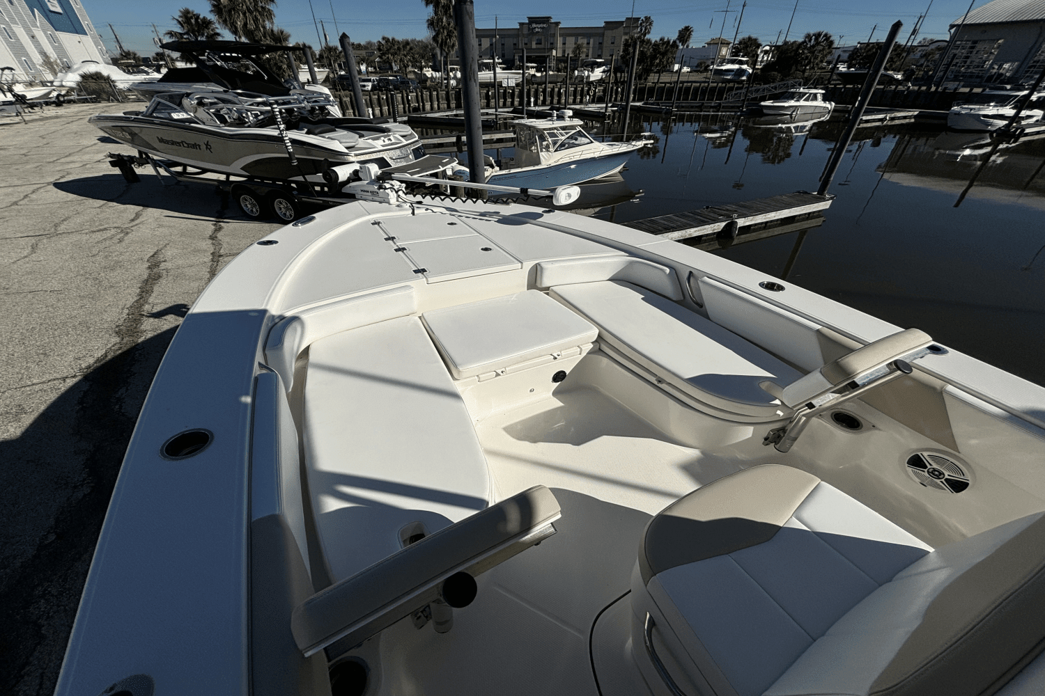 2020 Robalo 246 Image Thumbnail #30