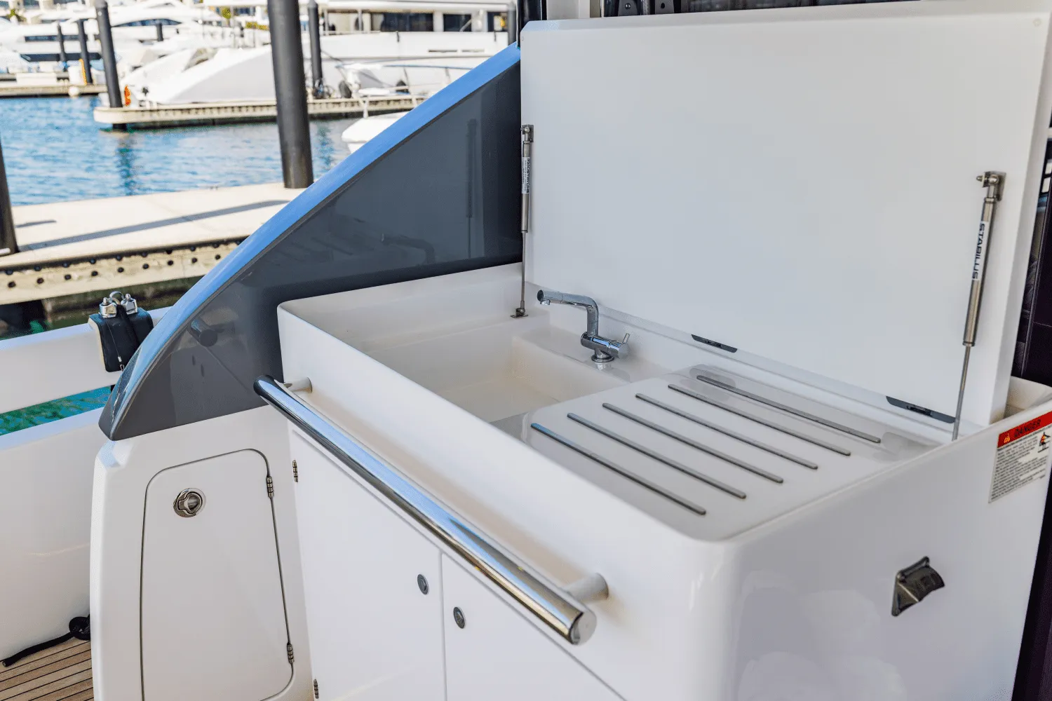 2023 Azimut 78 FLY Image Thumbnail #48