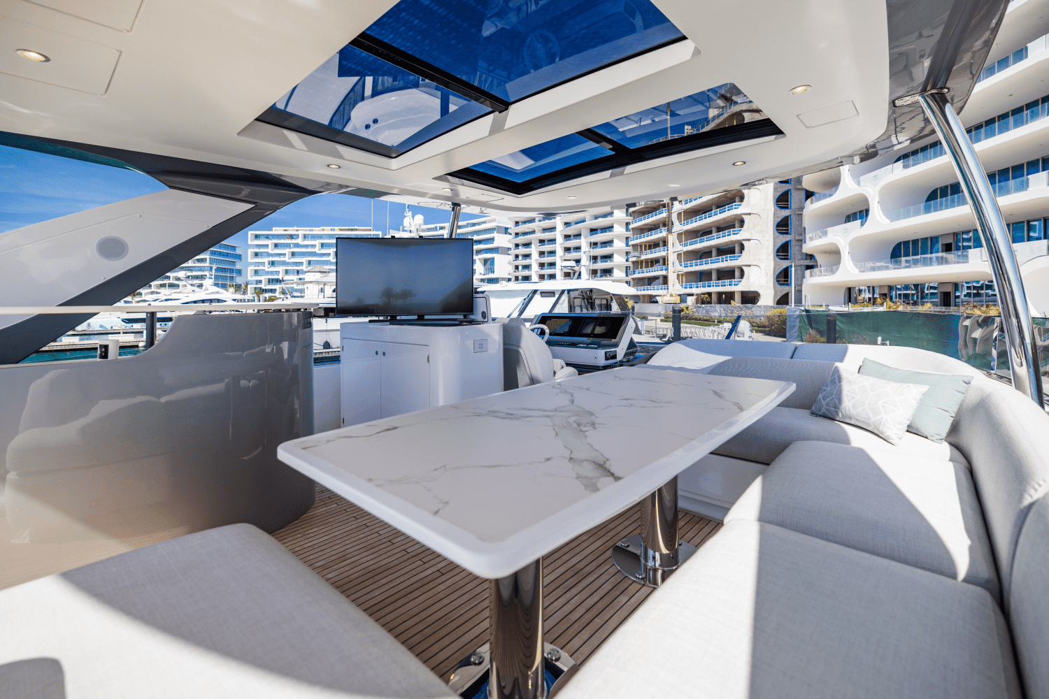 2023 Azimut
                                                             78 FLY Image Thumbnail #30