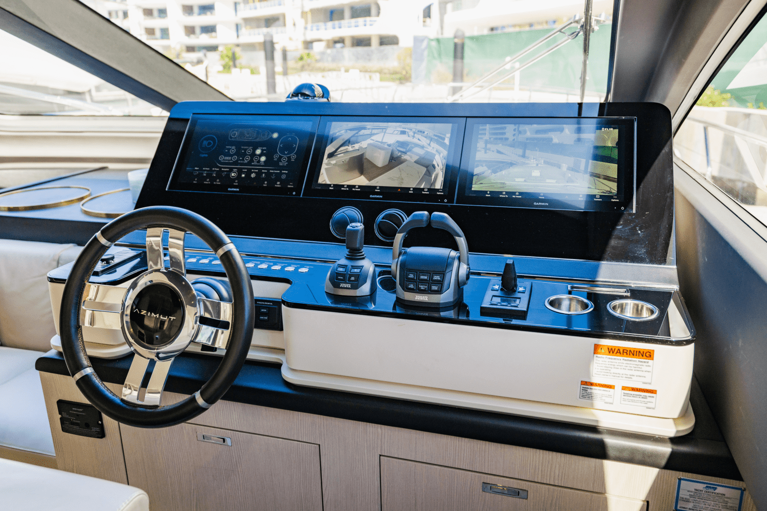 2023 Azimut
                                                             78 FLY Image Thumbnail #70