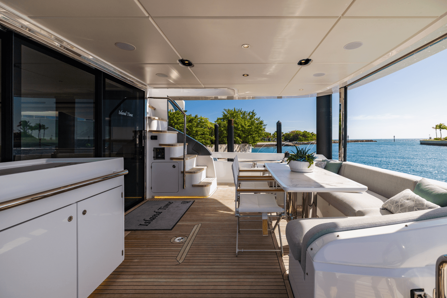 2023 Azimut
                                                             78 FLY Image Thumbnail #54