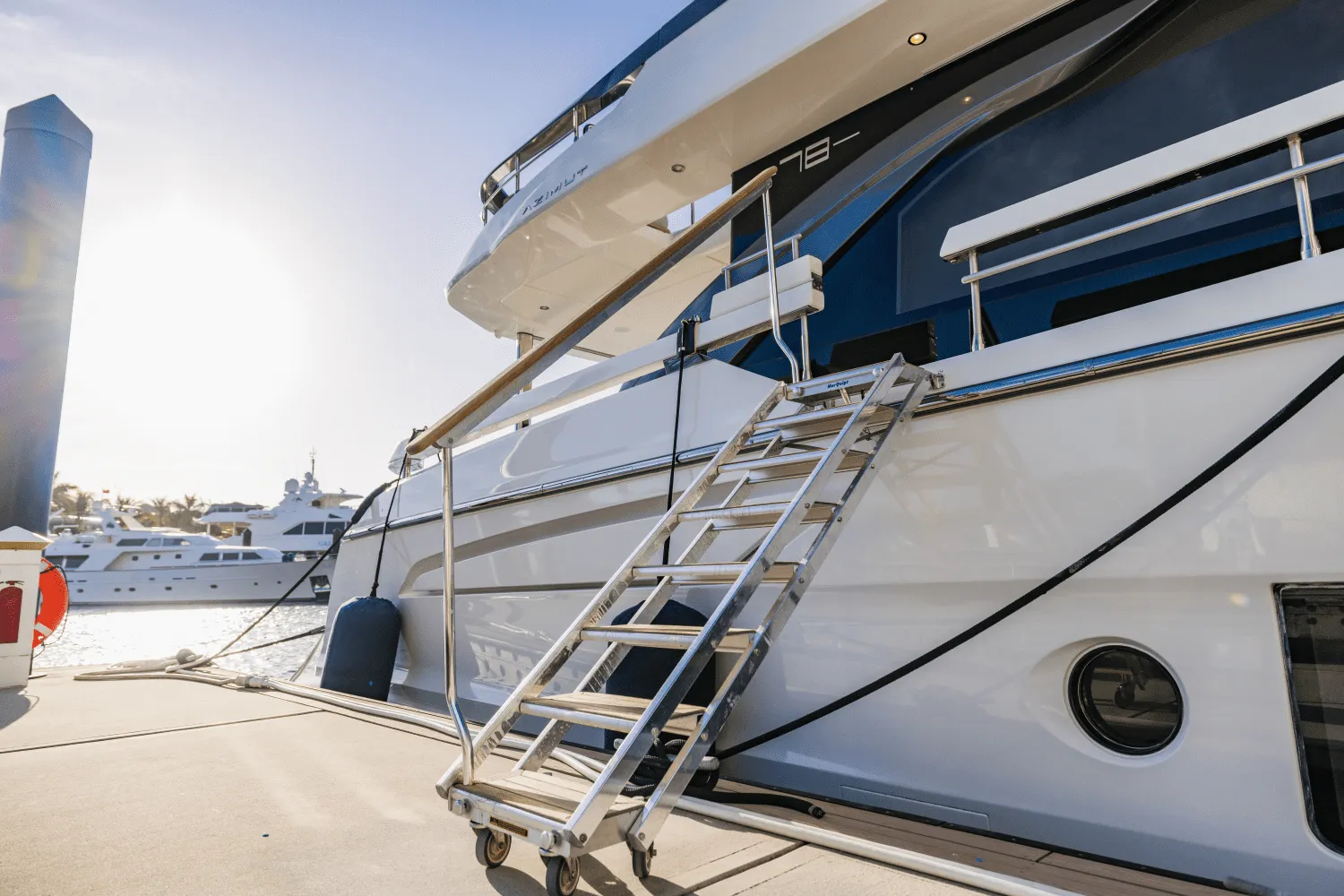 2023 Azimut 78 FLY Image Thumbnail #11