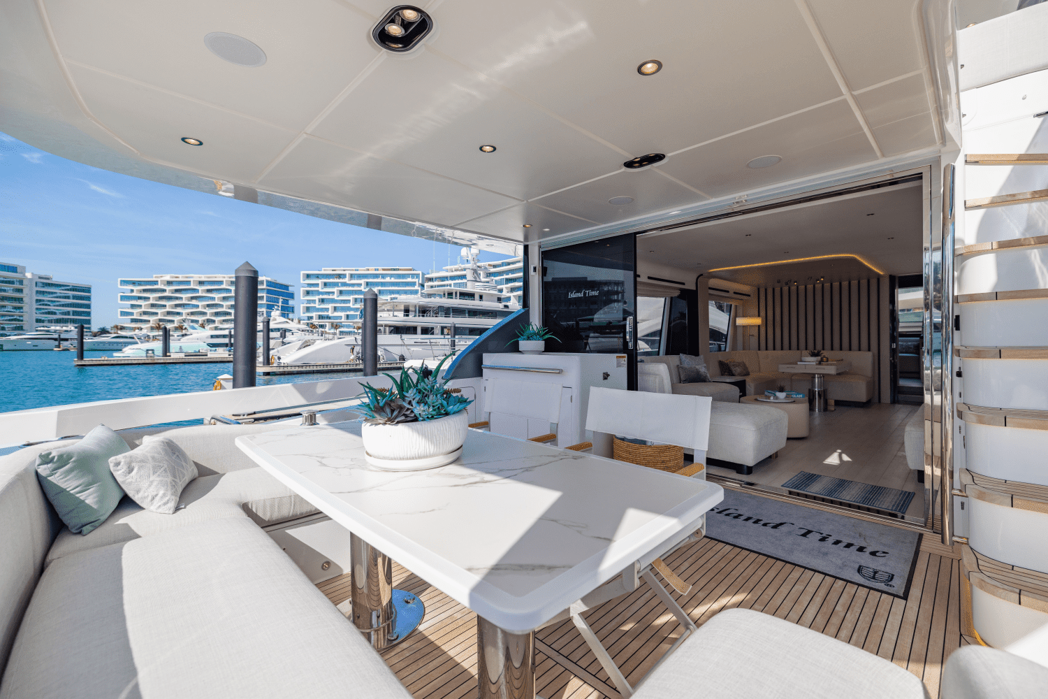 2023 Azimut
                                                             78 FLY Image Thumbnail #39