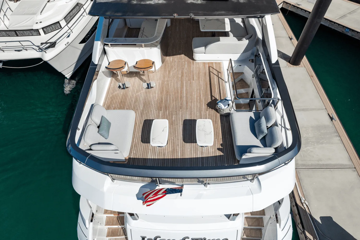 2023 Azimut 78 FLY Image Thumbnail #8