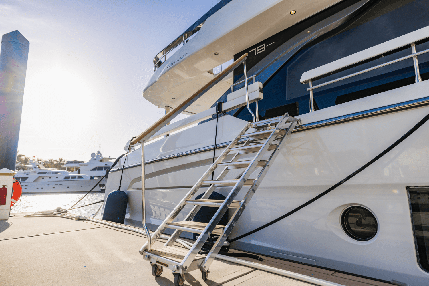 2023 Azimut 78 FLY Image Thumbnail #11