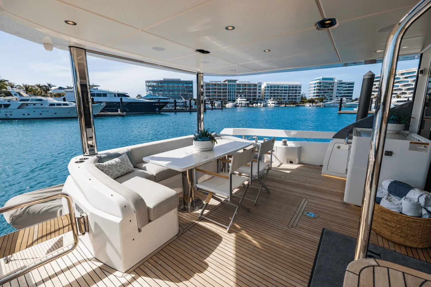 2023 Azimut 78 FLY Image Thumbnail #41