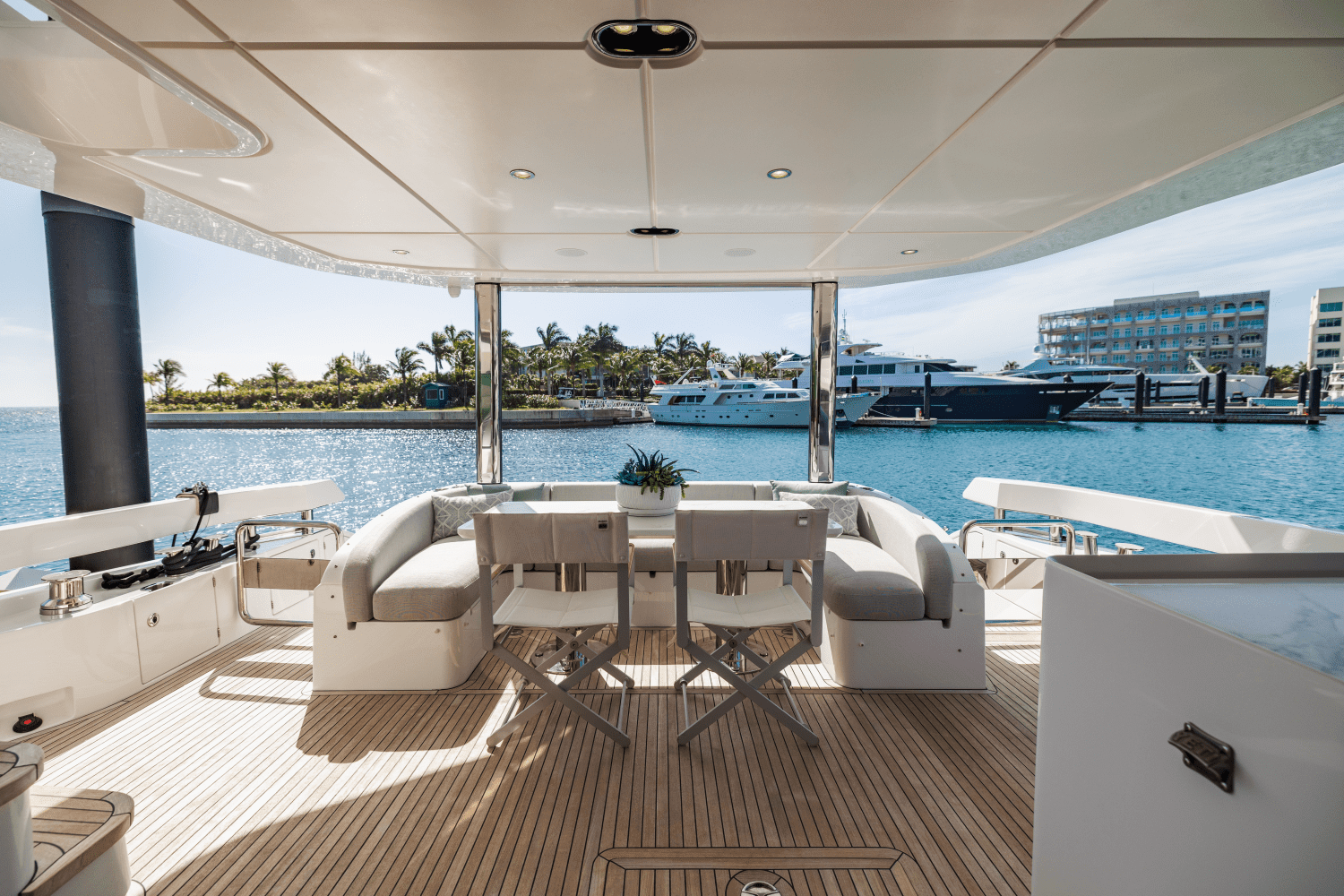 2023 Azimut
                                                             78 FLY Image Thumbnail #42