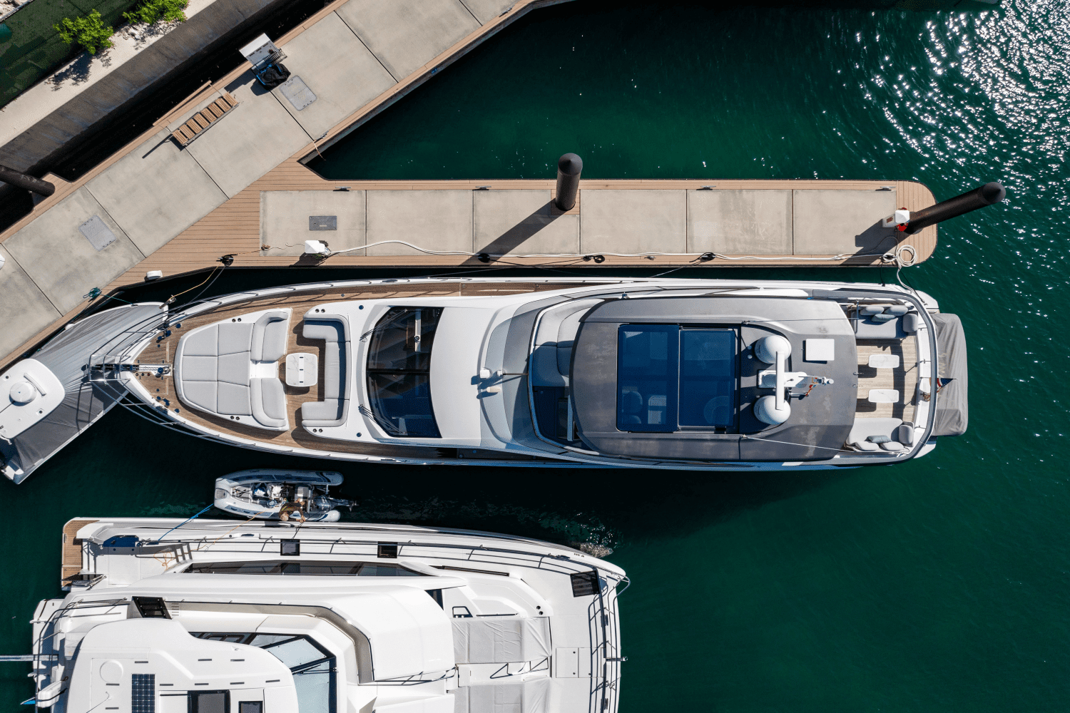 2023 Azimut
                                                             78 FLY Image Thumbnail #4