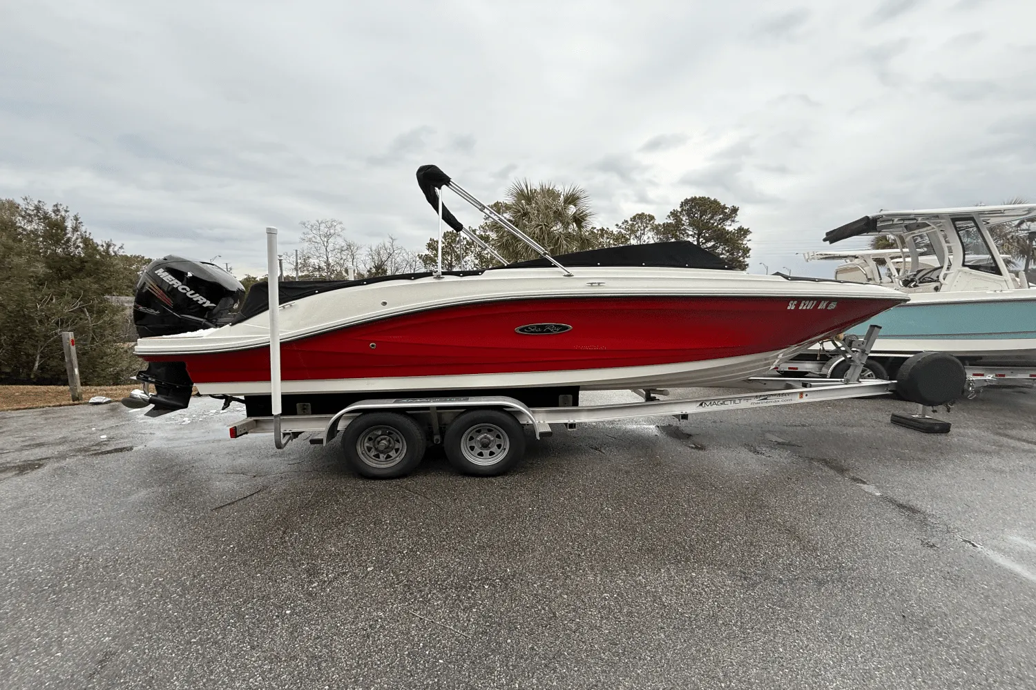 2018 Sea Ray 230 SPX Image Thumbnail #0
