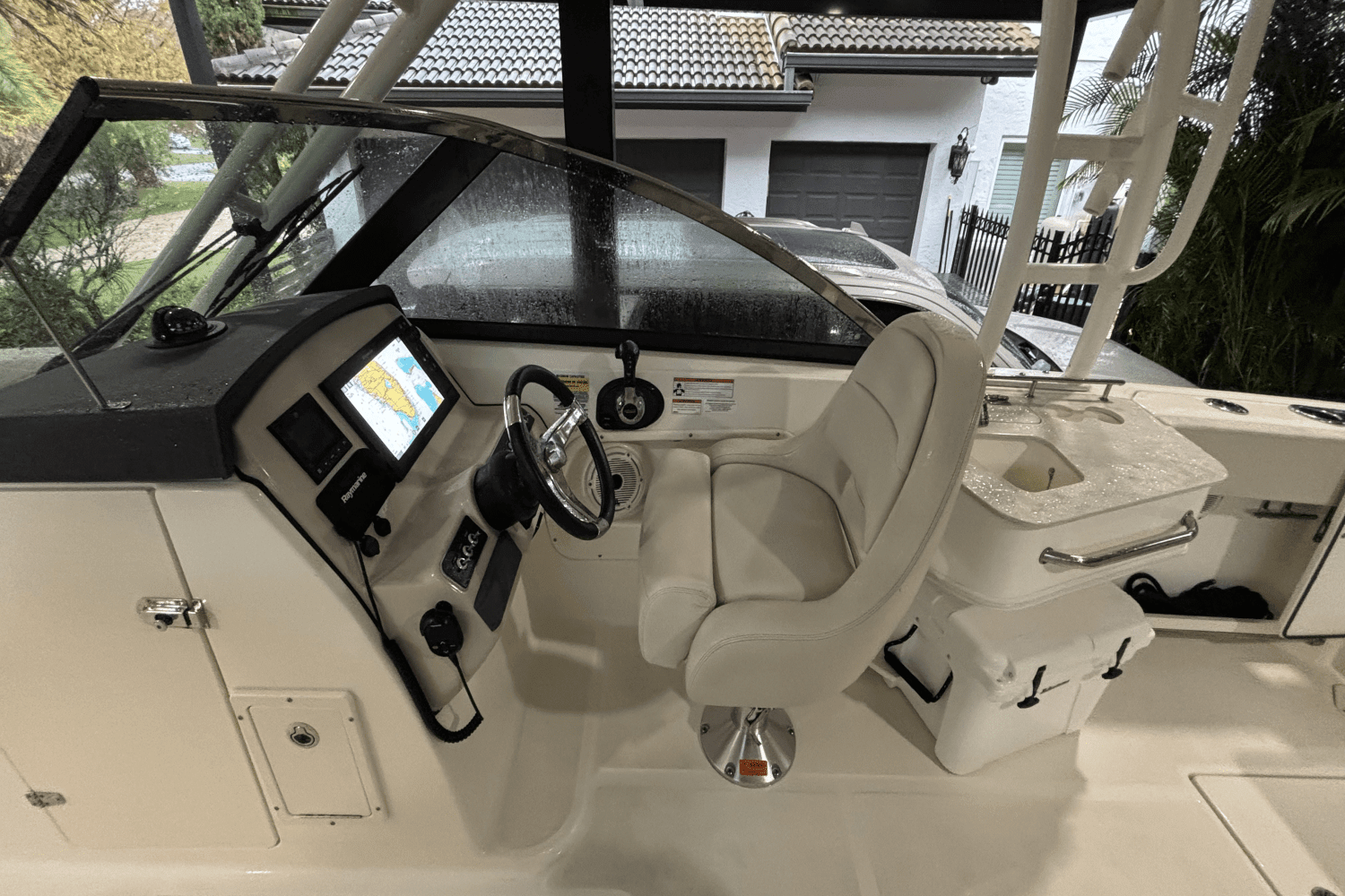 2020 Boston Whaler 230 VANTAGE Image Thumbnail #22