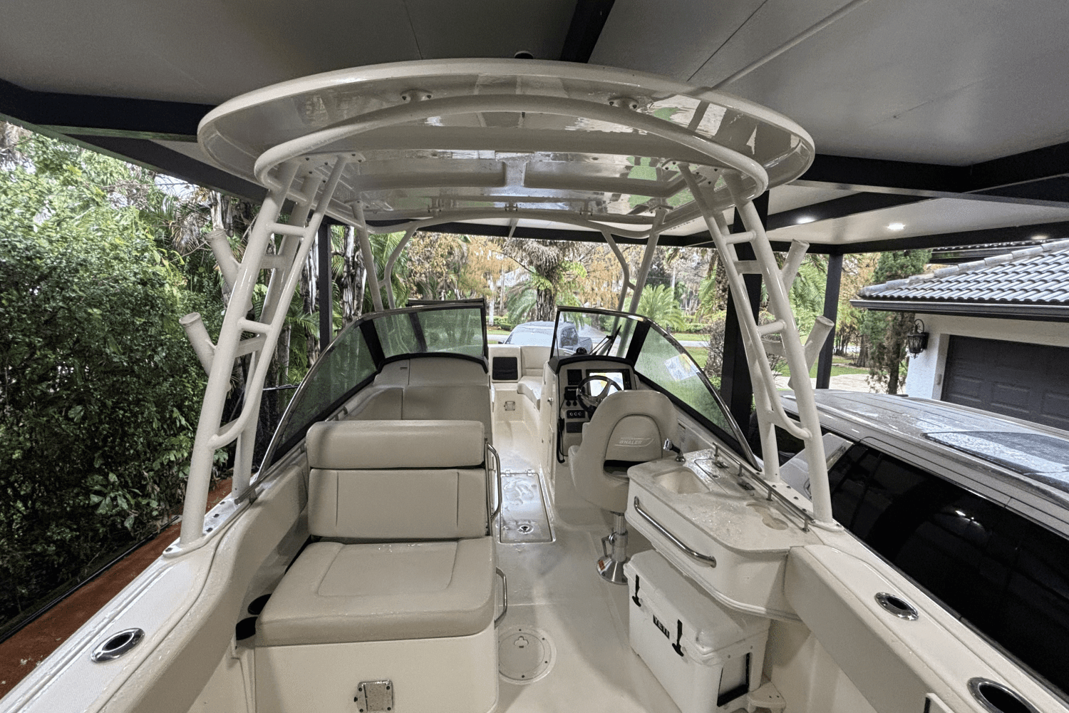 2020 Boston Whaler 230 VANTAGE Image Thumbnail #15