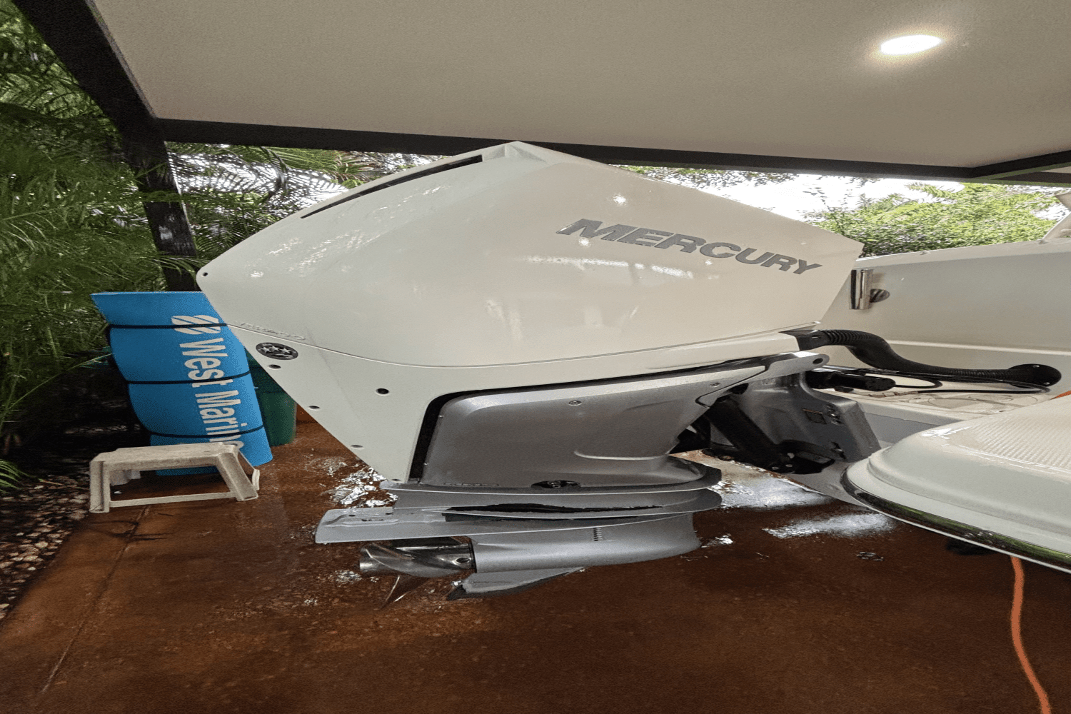 2020 Boston Whaler 230 VANTAGE Image Thumbnail #8
