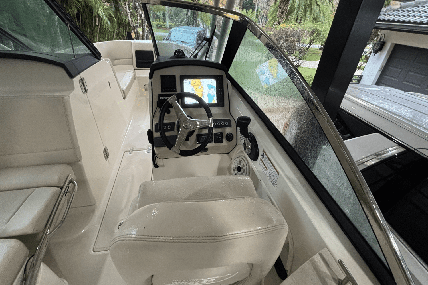 2020 Boston Whaler 230 VANTAGE Image Thumbnail #23