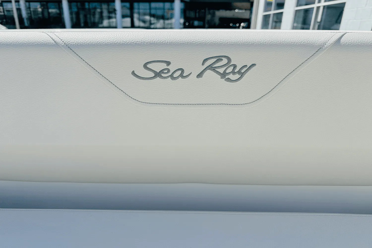 2025 Sea Ray SDX 270 Outboard Image Thumbnail #44