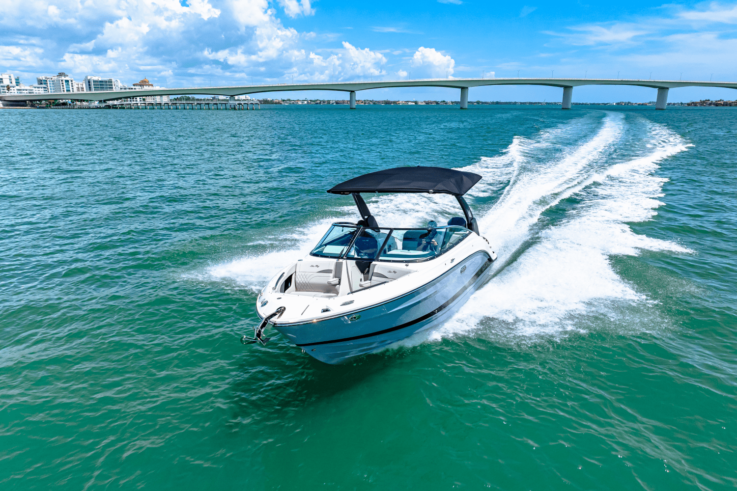 2025 Sea Ray SLX 260 Outboard Image Thumbnail #22