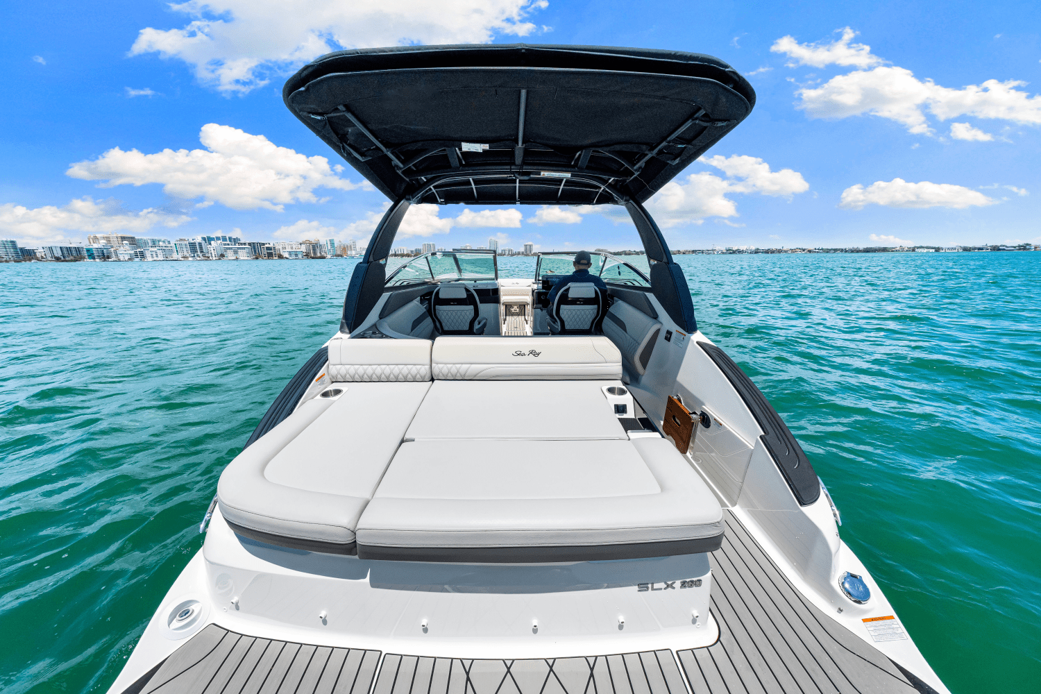 2025 Sea Ray SLX 260 Outboard Image Thumbnail #33