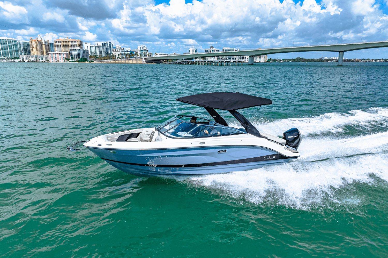 2025 Sea Ray SLX 260 Outboard Image Thumbnail #20