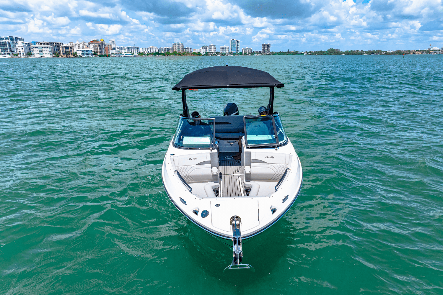 2025 Sea Ray SLX 260 Outboard Image Thumbnail #5